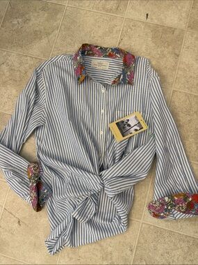 Trovata Striped Button-Down, Floral Trim. Size M. Trovata,this season, NWT